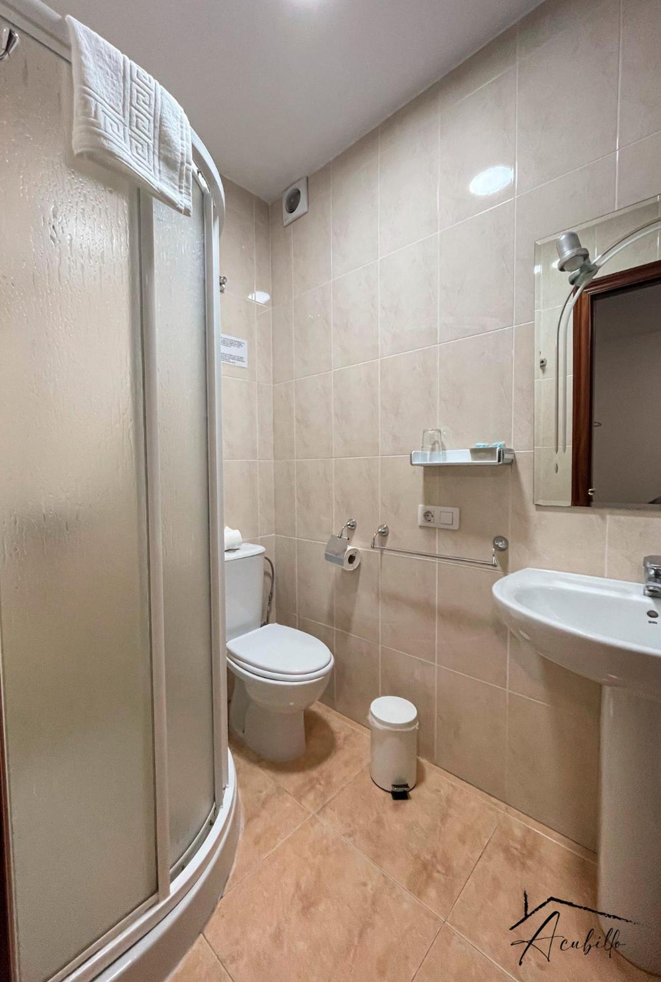 Acubillo Hotel ปาลัสเดเรย์ ภายนอก รูปภาพ