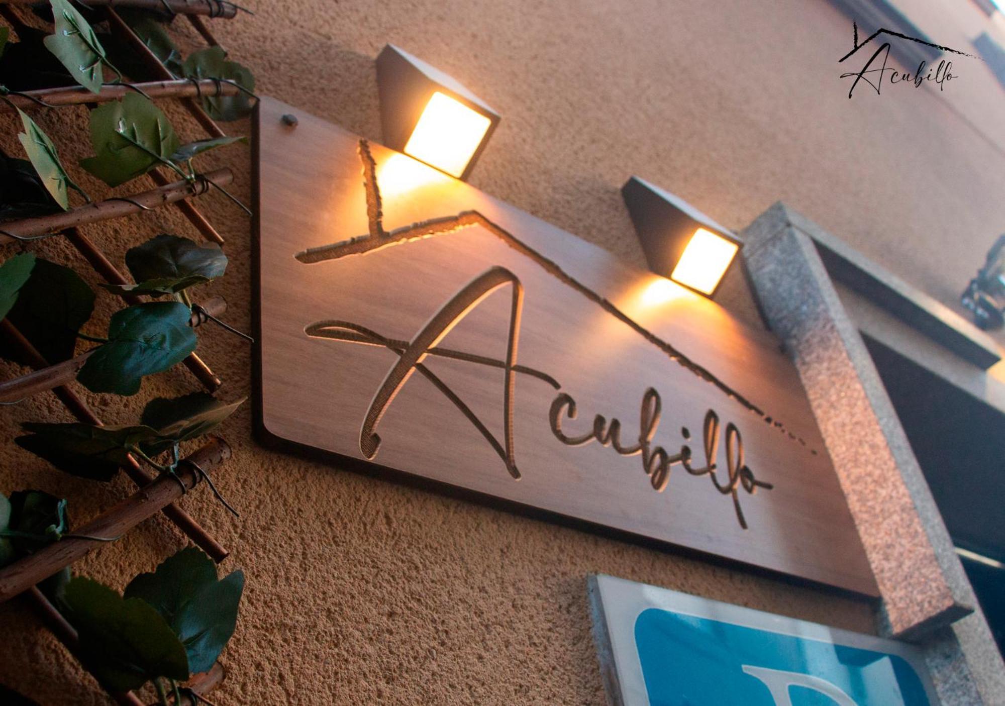 Acubillo Hotel ปาลัสเดเรย์ ภายนอก รูปภาพ